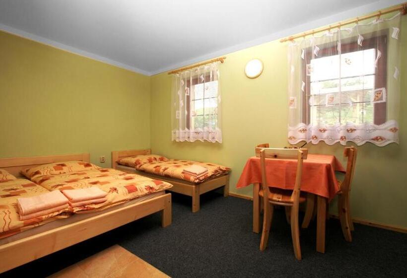 Студия Стандарт, Ada Apartments