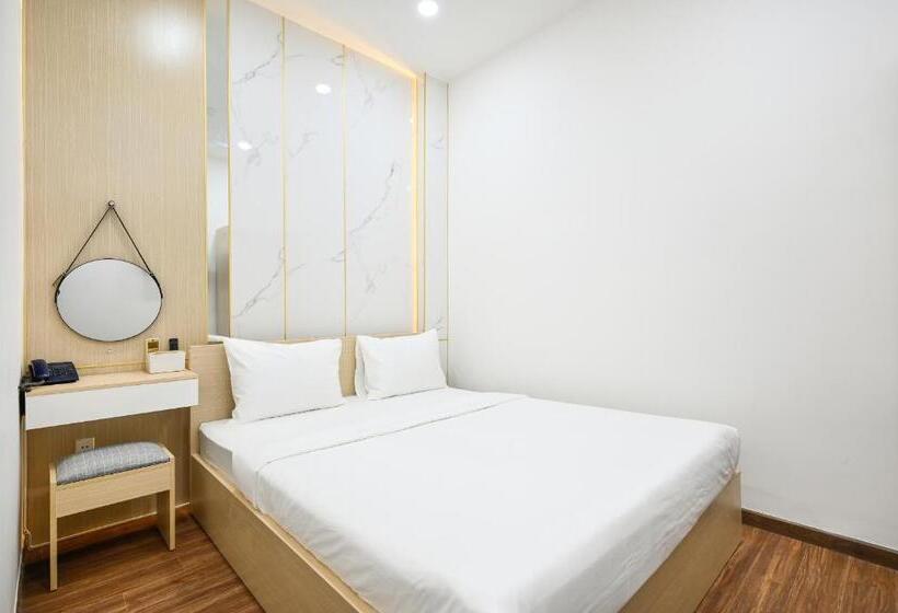 اتاق استاندارد, Sunrise Airport