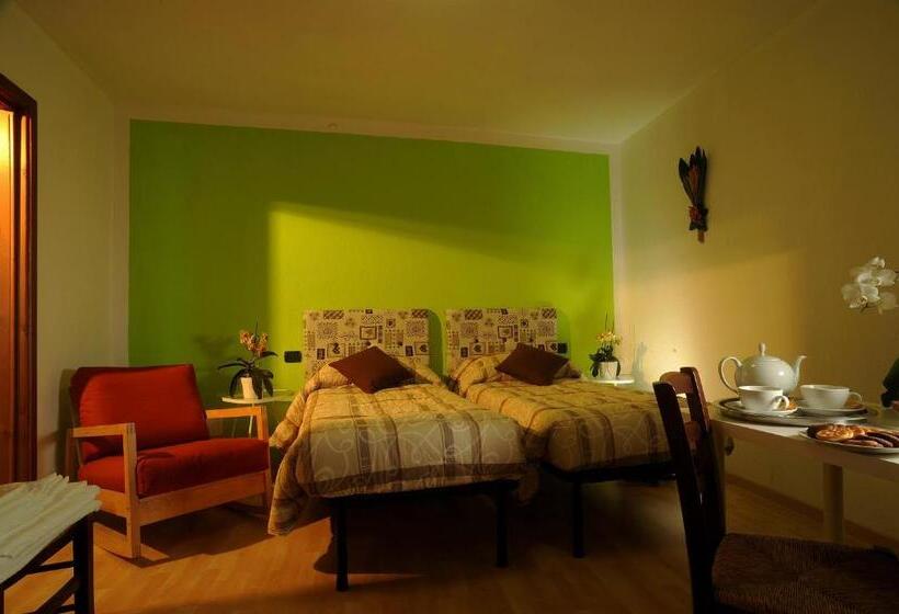 غرفة ديلوكس مطلة على الجبل, Maison Lombard