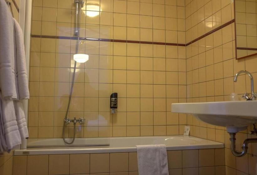 Номер Комфорт, Boshof