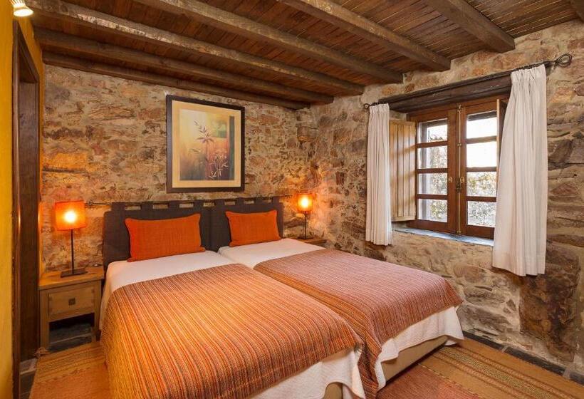 Номер Стандарт, Casa Do Ze Sapateiro