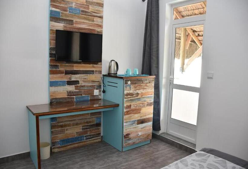 标准间, Stella Rina Adults Only