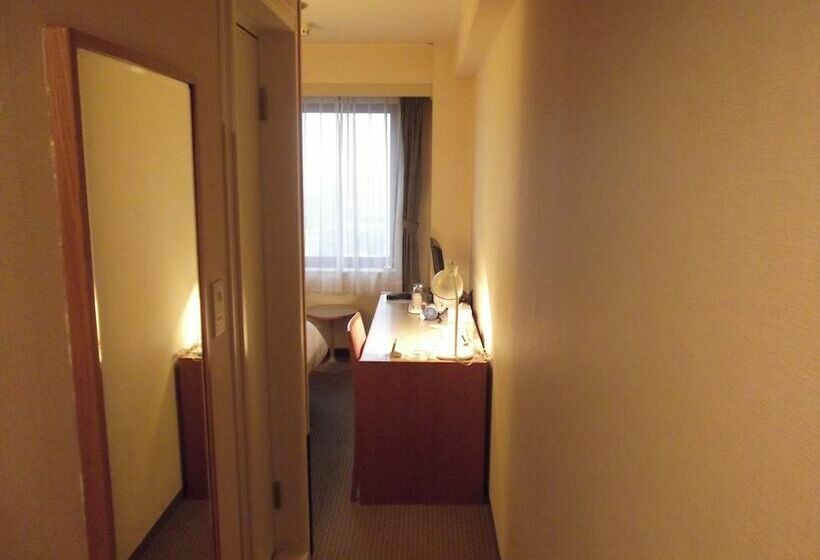 חדר סטנדרט יחיד, Ichikawa Grand