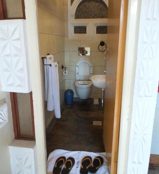 اتاق لوکس, Parklands Shade