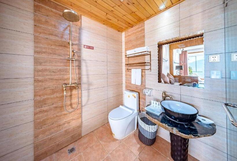 バルコニー付きスタンダードルーム, The Corner Seaview