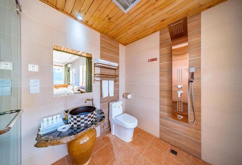 オーシャンビュースタンダードルームバルコニー付き, The Corner Seaview