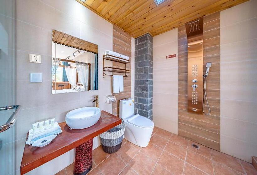 オーシャンビュースタンダードルーム, The Corner Seaview