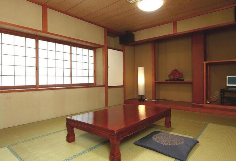 スタンダードルーム, Totaro