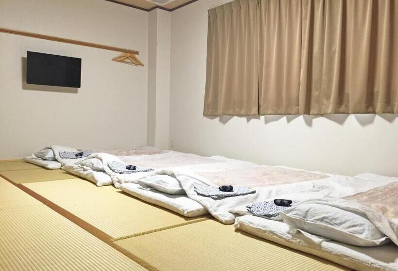 غرفة عائلية حمام مشترك, Onsenminshuku Kosakaya