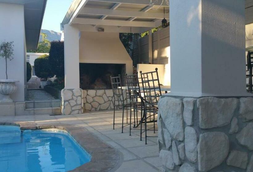 סוויטה נוף להרים, Bergview Guesthouse Swellendam