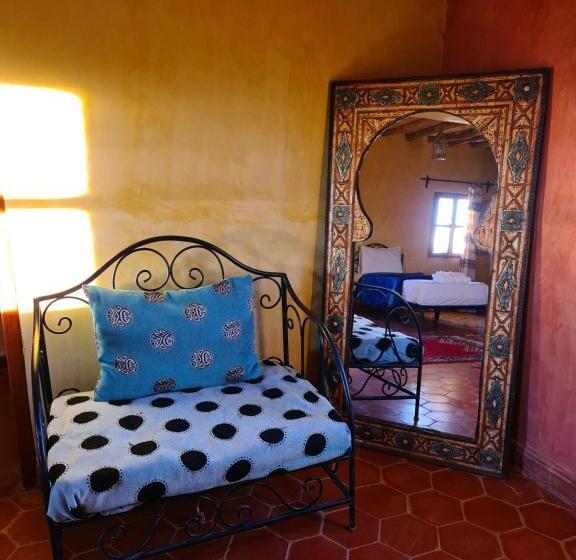 4인용 스탠다드 룸, Chez Laila