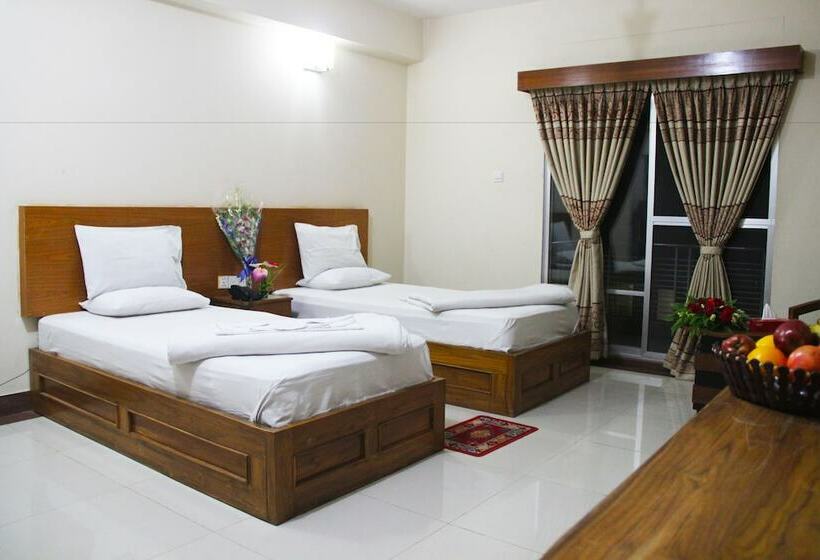 اتاق لوکس, Cox S Hilton