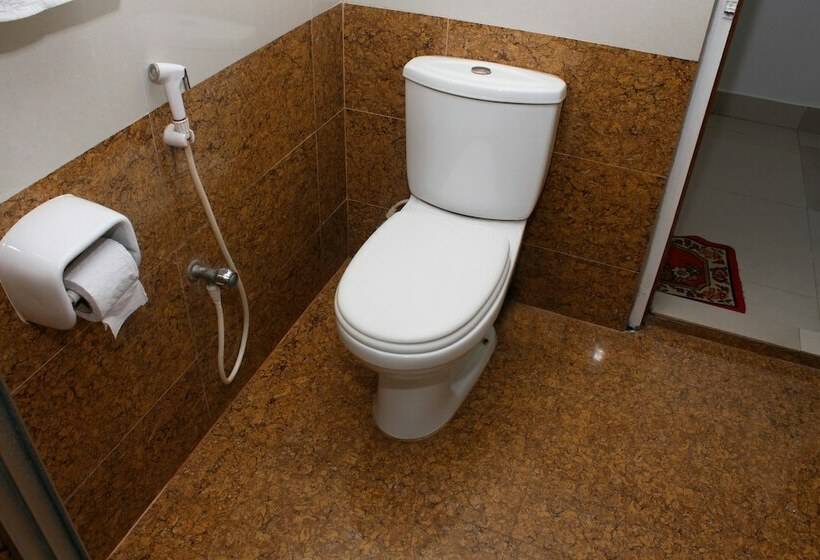 اتاق لوکس, Cox S Hilton