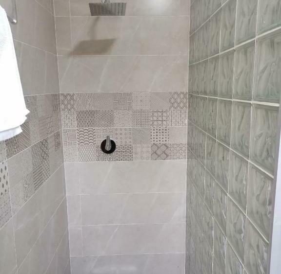 스탠다드 룸, Hôtel Mandy