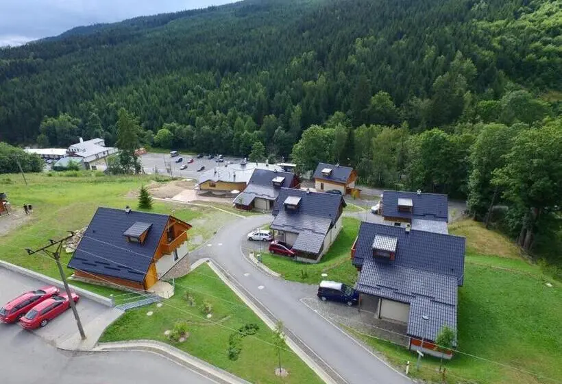 Chalet, Jirinka