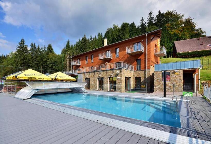 آپارتمان راحتی 1 خوابه, Jirinka