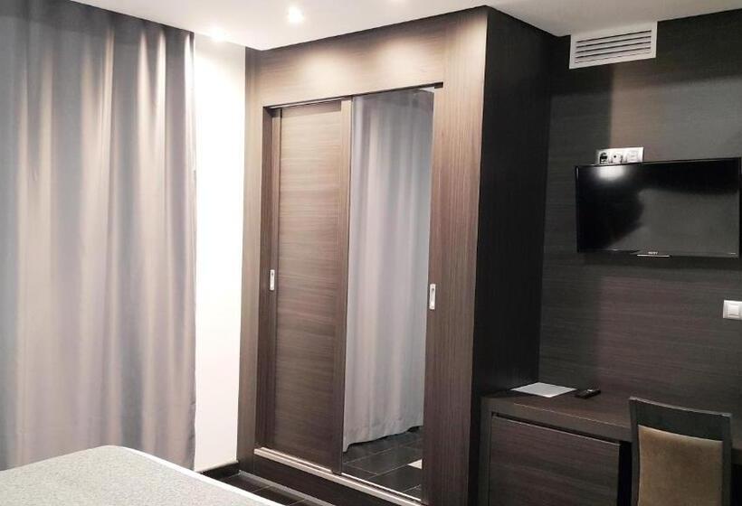 اتاق استاندارد, Tasiast