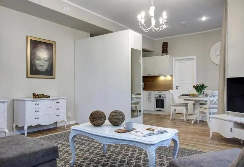 آپارتمان 1 خوابه با تراس, Villa Alvīne Family Apart