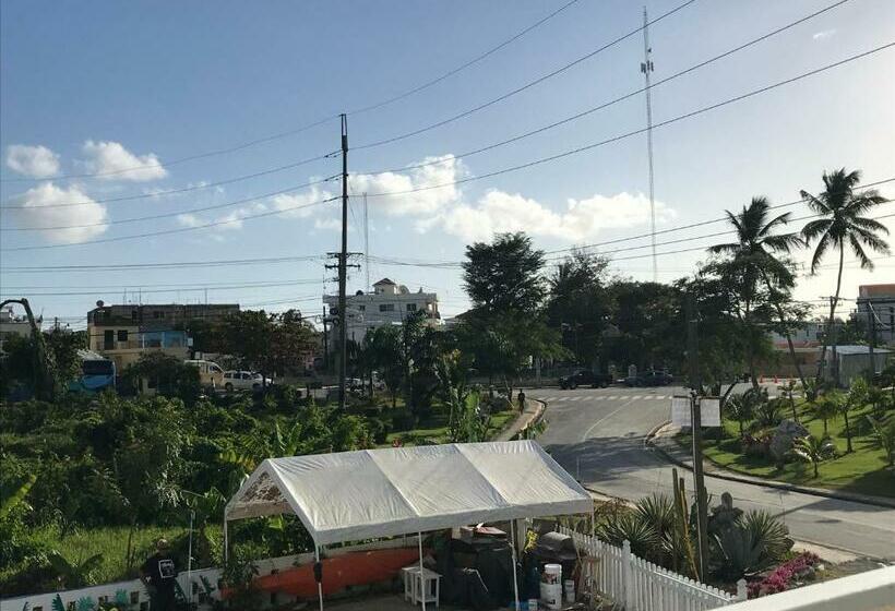 اتاق لوکس, Albergo El Pulpo, Bayahíbe