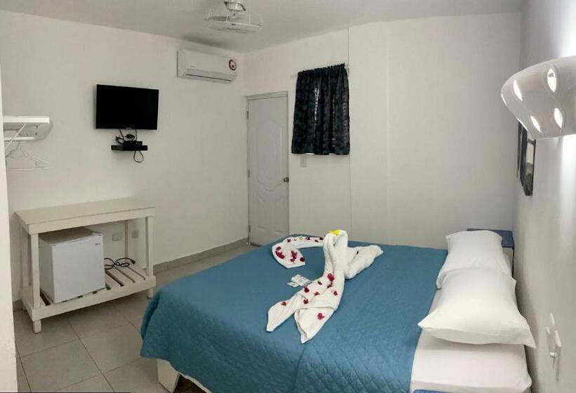 اتاق لوکس, Albergo El Pulpo, Bayahíbe