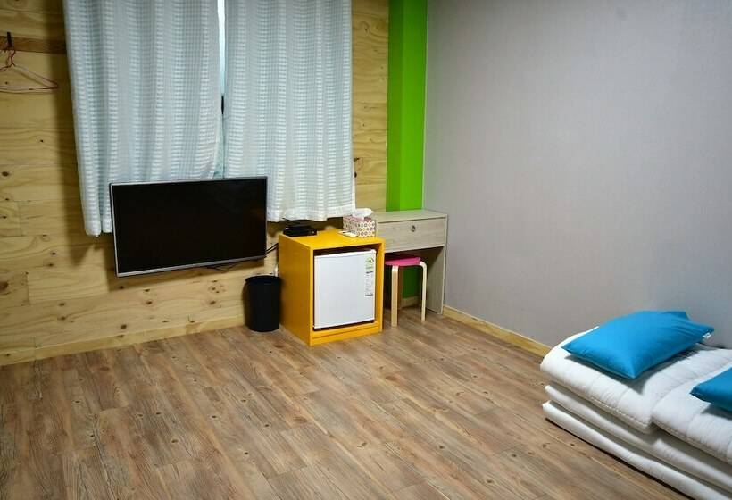 اتاق استاندارد, Nogodan Guesthouse And