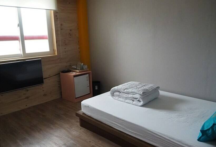 اتاق استاندارد, Nogodan Guesthouse And
