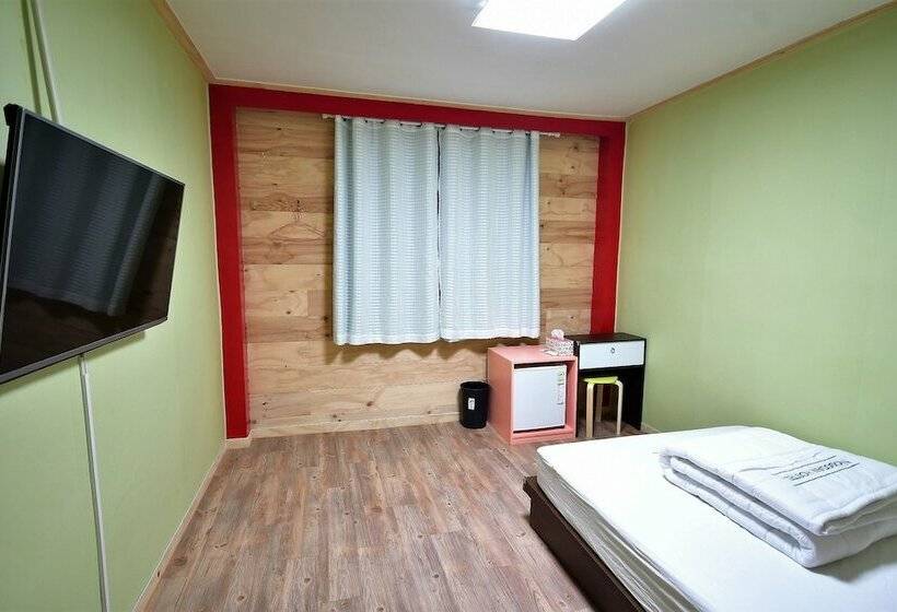 اتاق استاندارد, Nogodan Guesthouse And