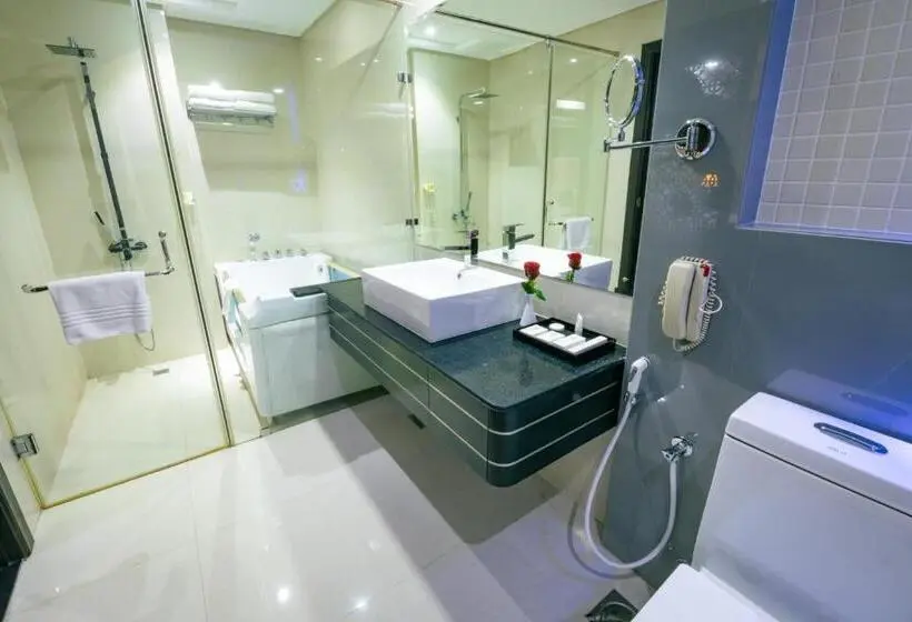 اتاق سوپریور یک تخته, Arman Hotel Juffair Mall