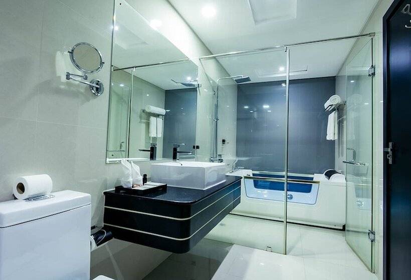 سوییت لوکس, Arman Hotel Juffair Mall