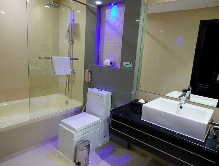 اتاق خانوادگی, Arman Hotel Juffair Mall