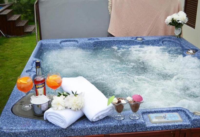 1 Sovrums Lägenhet med Terass, Amfora Panzió