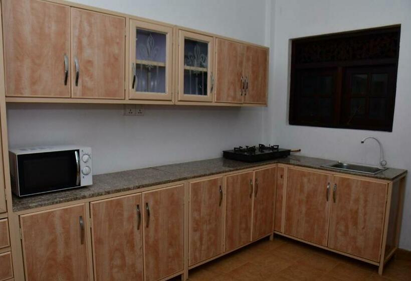 شقة غرفة نوم واحدة بالطابق الأرضى, Sholay Villa