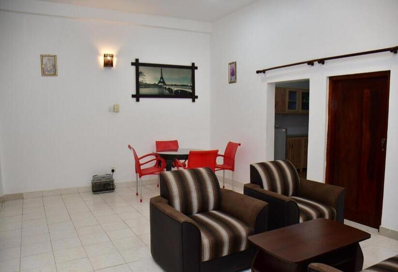 شقة غرفة نوم واحدة بالطابق الأرضى, Sholay Villa