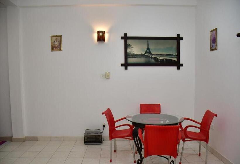 شقة غرفة نوم واحدة بالطابق الأرضى, Sholay Villa