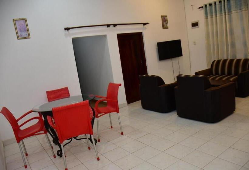 شقة غرفة نوم واحدة بالطابق الأرضى, Sholay Villa