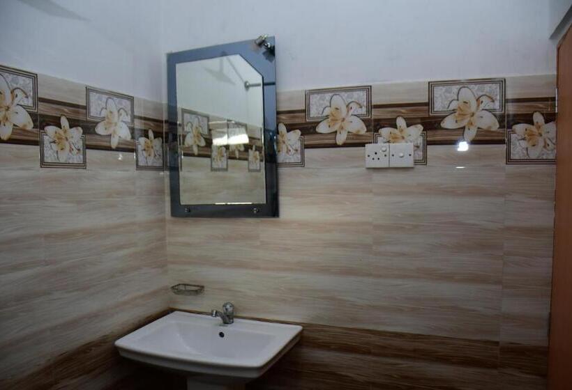 غرفة قياسية, Sholay Villa