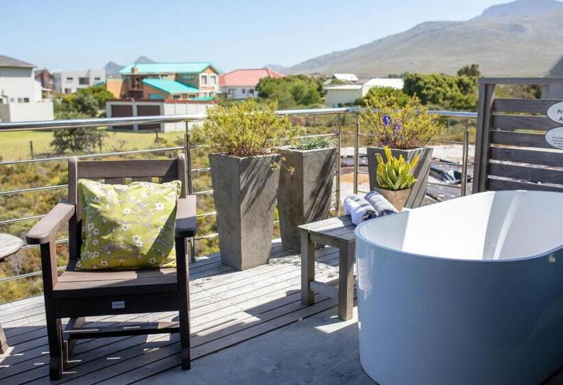 １ベッドルームアパートメント, Stay At Friends