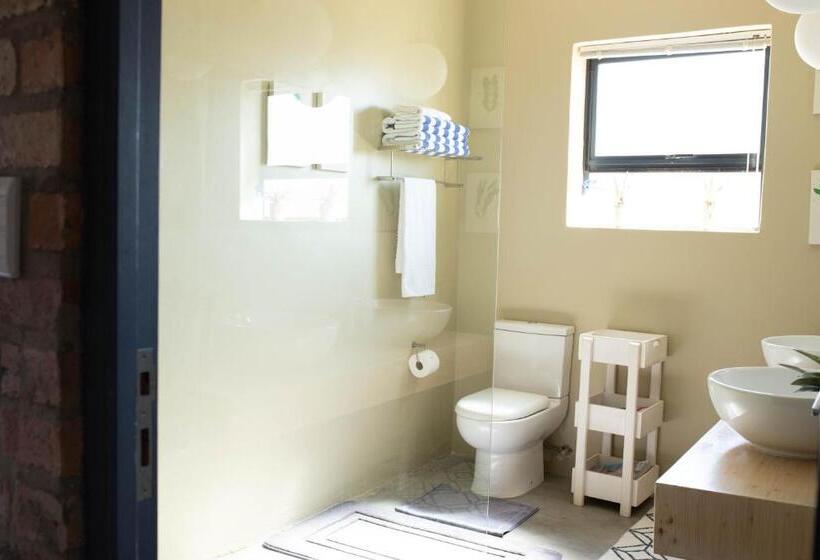 １ベッドルームアパートメント, Stay At Friends