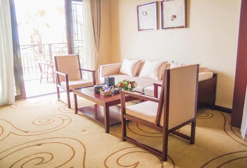 带城市景观的套间, Grand Szechuan Hotel Vientiane