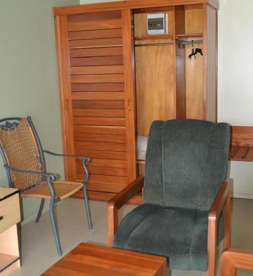 디럭스 룸, Funworld Plaza