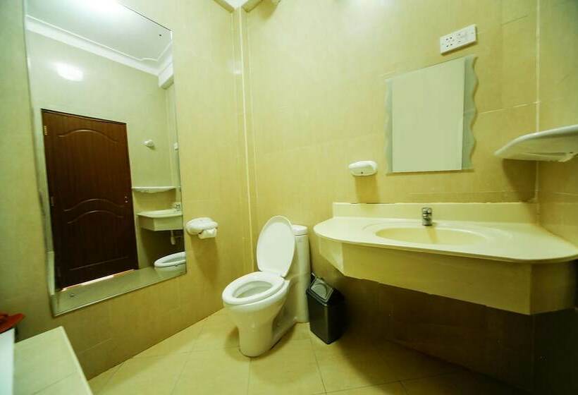 اتاق استاندارد با چشم‌انداز دریاچه, Katomi Kingdom Resort