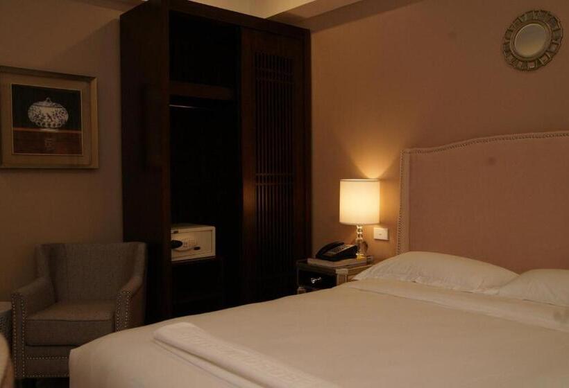 スーペリアシングルルーム, Morobe