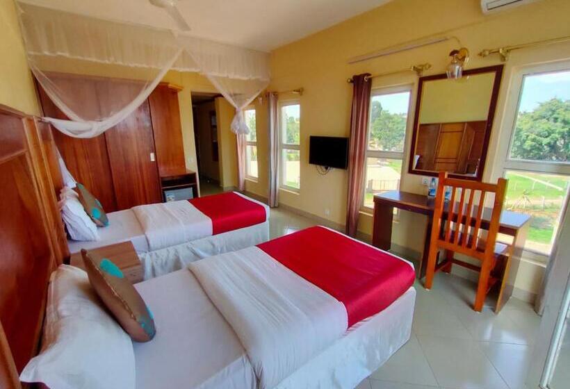 חדר סטנדרט, Pulickal Airport