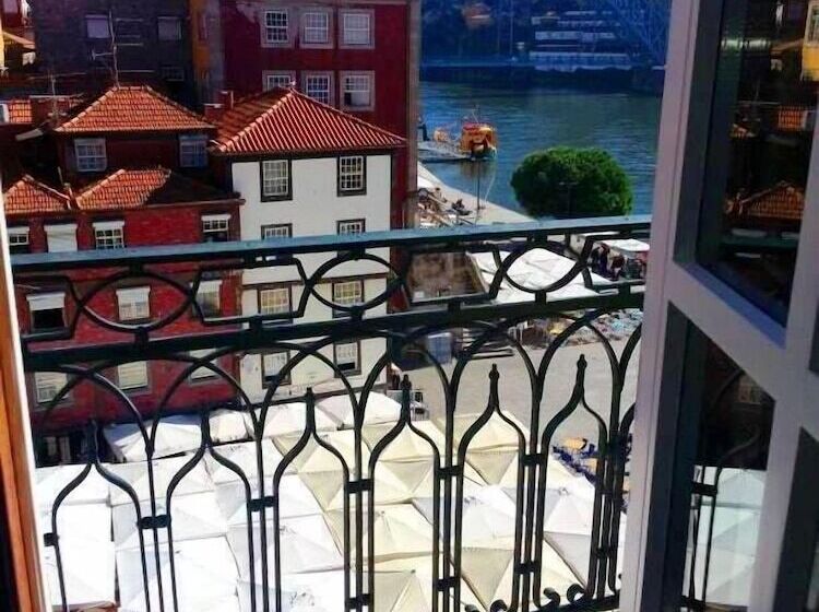 اتاق سوپریور, Oca Ribeira Do Porto