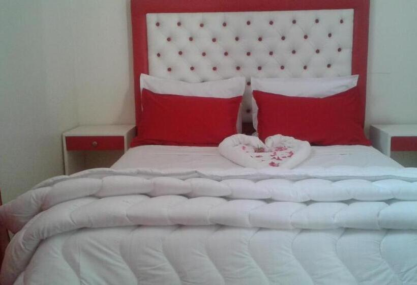 اتاق استاندارد, School Ersat Azrou