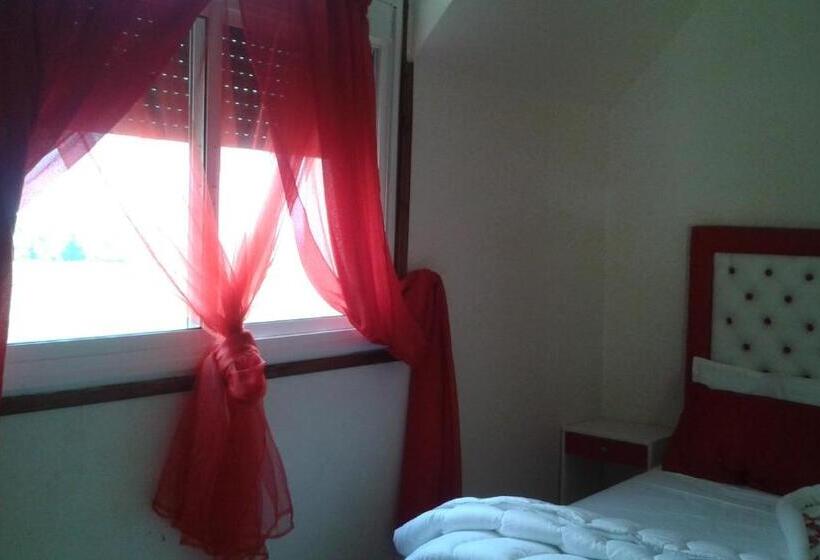 اتاق استاندارد, School Ersat Azrou