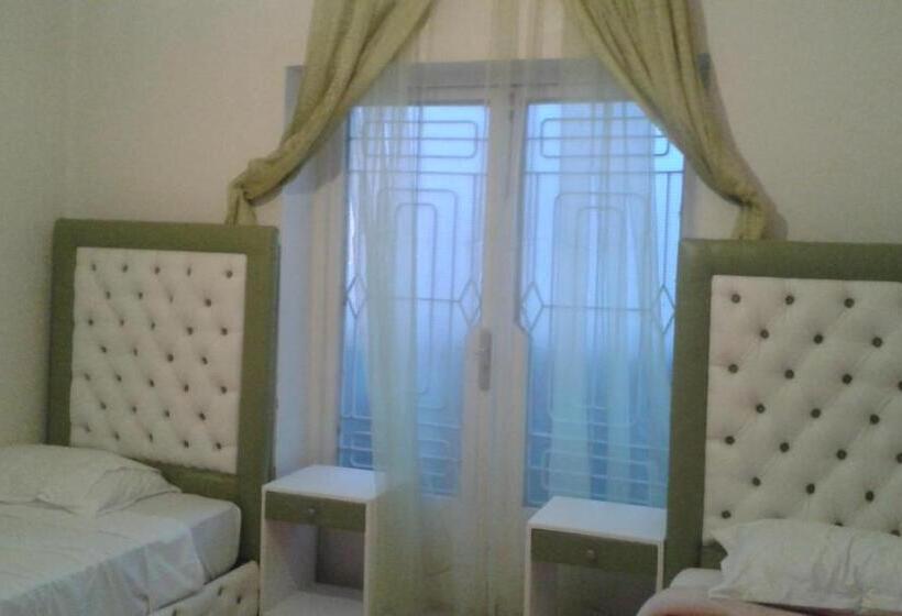 اتاق استاندارد, School Ersat Azrou