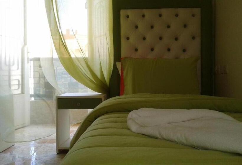 اتاق استاندارد, School Ersat Azrou