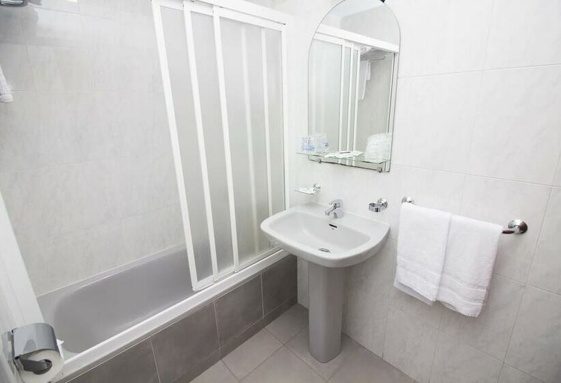 스탠다드 룸, Vilagarcia