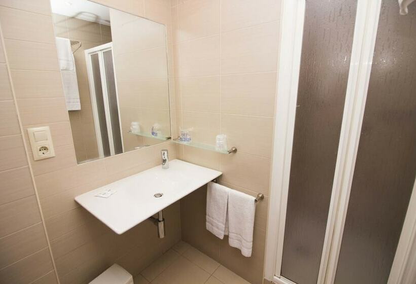 스탠다드 룸, Vilagarcia